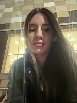 Isabella21  online show from 02/21/26, 12:55