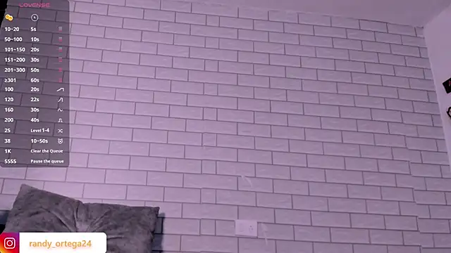 randyortega1 online show from 10/01/25, 10:27