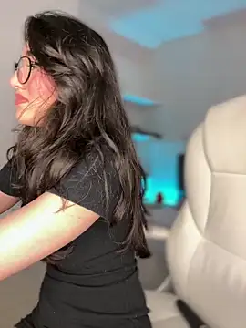 julieta jhonss online show from 03/30/26, 03:40