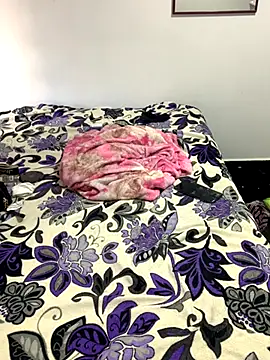 Velma star online show from 09/13/25, 01:11