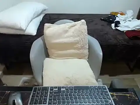 bossking017 online show from 01/31/25, 11:35