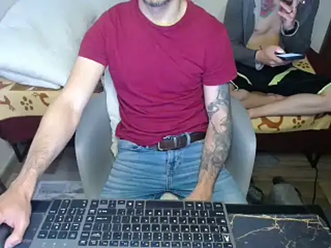 bossking017 online show from 02/01/25, 04:11