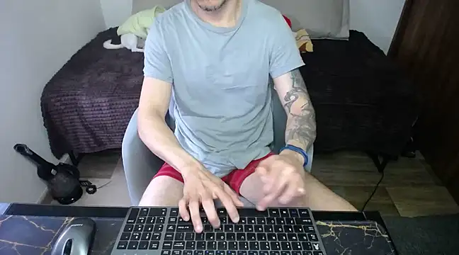 bossking017 online show from 02/21/25, 02:27