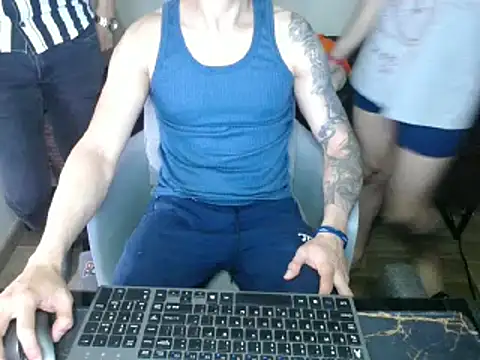 bossking017 online show from 03/08/25, 09:51