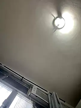 Snapshot of Isabelaa_ chatting on 11/27/25, 09:06 Isabelaa online show from 11/27/25, 09:06