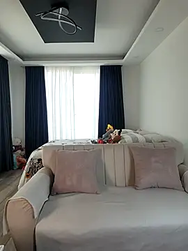 evasweett   online show from 09/11/25, 06:52