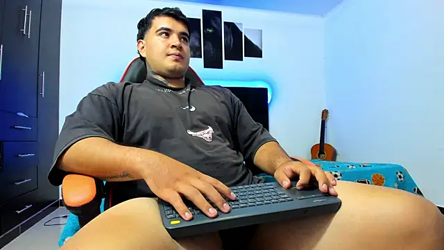 thiago  cp01 online show from 03/20/26, 04:17