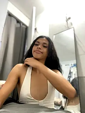 Snapshot of urcurlydiva chatting on 09/30/25, 08:52 urcurlydiva online show from 09/30/25, 08:52