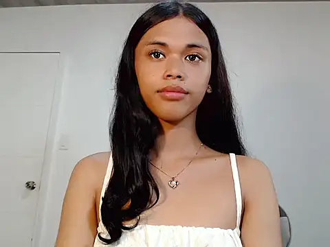 Snapshot of urcurlydiva chatting on 10/27/25, 07:34 urcurlydiva online show from 10/27/25, 07:34