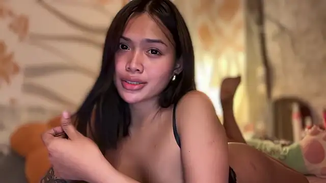 Snapshot of Yourbaby_angelx chatting on 02/10/26, 06:17 Yourbaby angelx online show from 02/10/26, 06:17