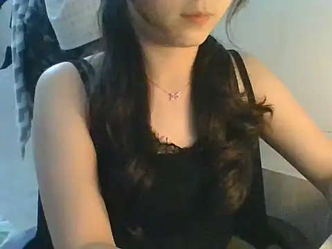 Linzly online show from 09/23/25, 04:21