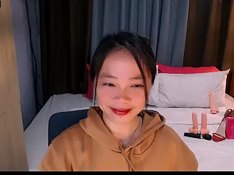 Snapshot of sexystela chatting on 05/17/26, 08:16 sexystela online show from 05/17/26, 08:16