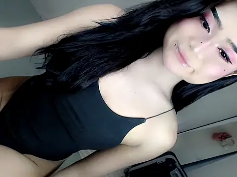 itsmekianna online show from 04/30/26, 05:41