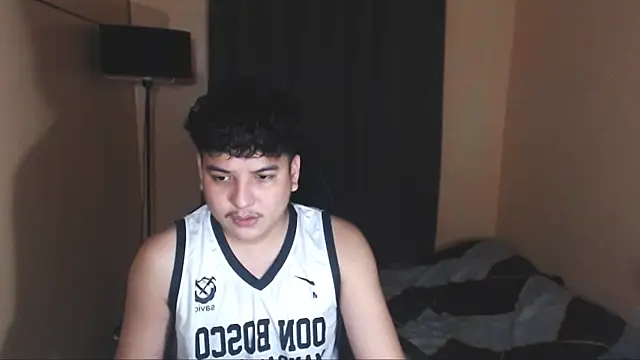 Snapshot of Prince_Killian chatting on 10/15/25, 10:37 Prince Killian online show from 10/15/25, 10:37