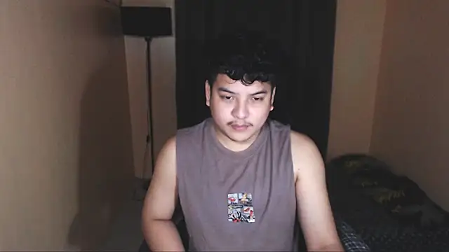 Snapshot of Prince_Killian chatting on 12/16/25, 07:41 Prince Killian online show from 12/16/25, 07:41