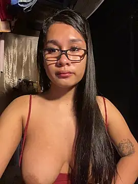 Snapshot of patty_meowk chatting on 07/20/26, 03:58 patty meowk online show from 07/20/26, 03:58