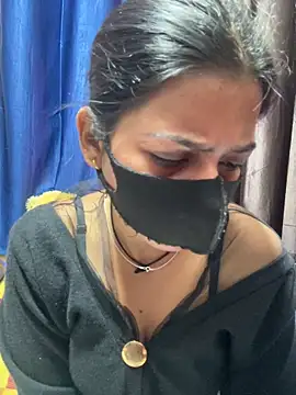 Hot Jaanvi  online show from 02/11/26, 03:11