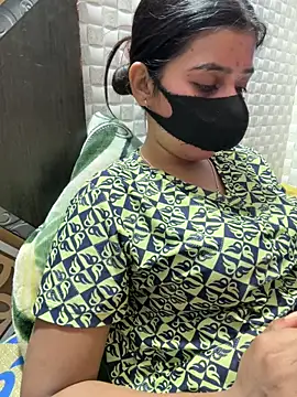 Hot Jaanvi  online show from 04/11/26, 04:06