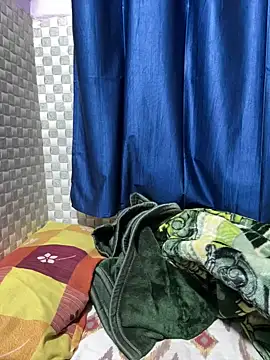 Hot Jaanvi  online show from 04/11/26, 07:45