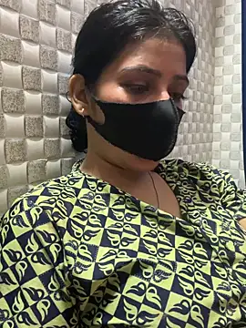 Hot Jaanvi  online show from 07/08/26, 04:22