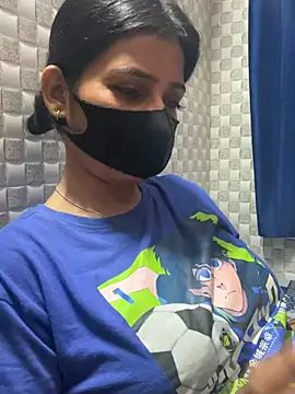 Hot Jaanvi  online show from 07/09/26, 04:33
