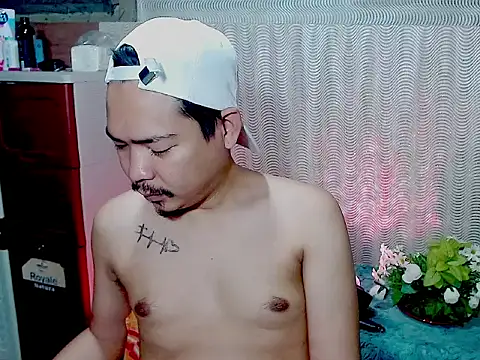 MANIACasianX online show from 10/20/25, 09:32