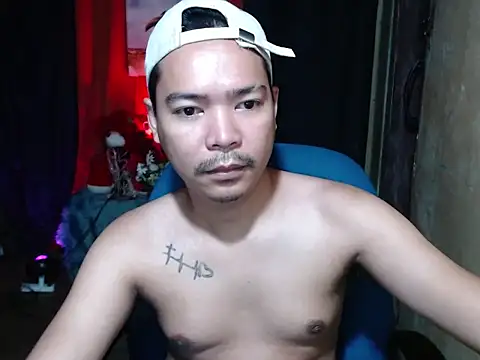 MANIACasianX online show from 04/17/26, 04:43