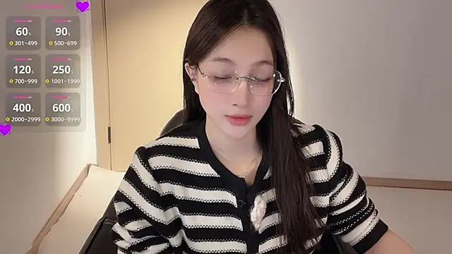 Seraphina-se online show from 11/28/25, 11:29