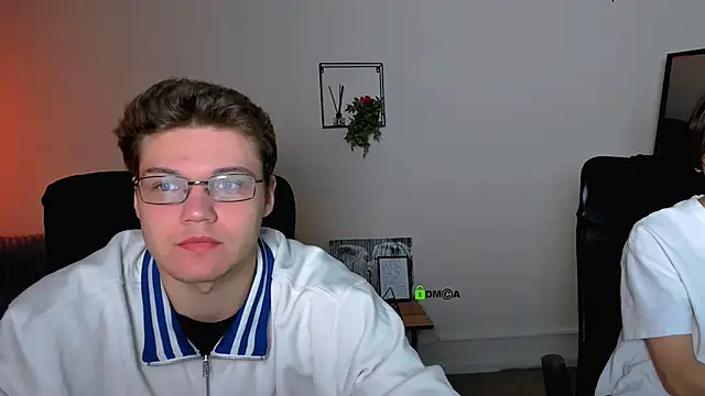 lucas long  online show from 09/13/25, 08:14