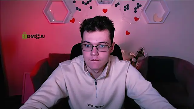 lucas long  online show from 10/07/25, 07:11