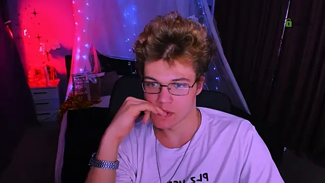 lucas long  online show from 01/05/26, 05:27