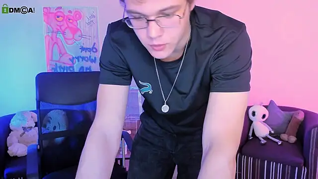 lucas long  online show from 01/09/26, 02:31