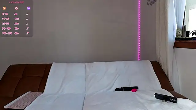 dustbunni0414 online show from 03/07/26, 02:47