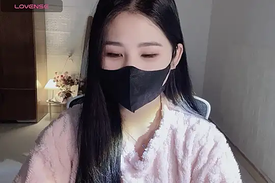    Daisy    online show from 01/13/26, 06:51