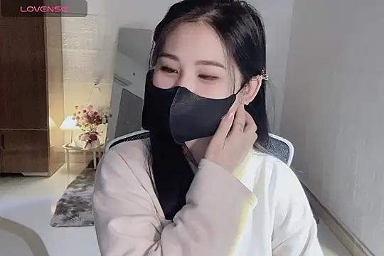    Daisy    online show from 01/15/26, 07:02