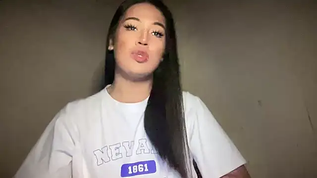 fallon empress143 online show from 09/29/25, 04:28