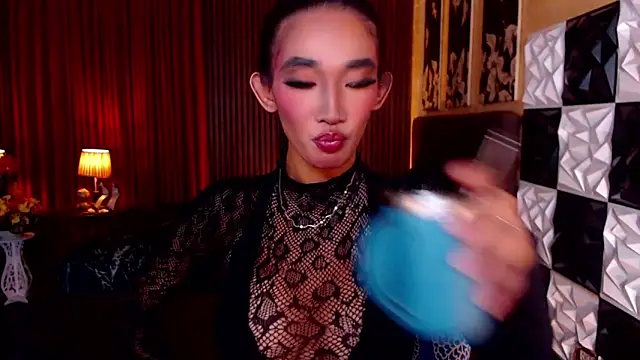 Snapshot of lhexiecollins chatting on 04/08/26, 12:54 lhexiecollins online show from 04/08/26, 12:54