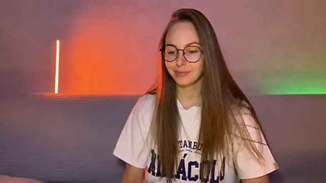 Oralaa1 online show from 02/11/26, 06:13