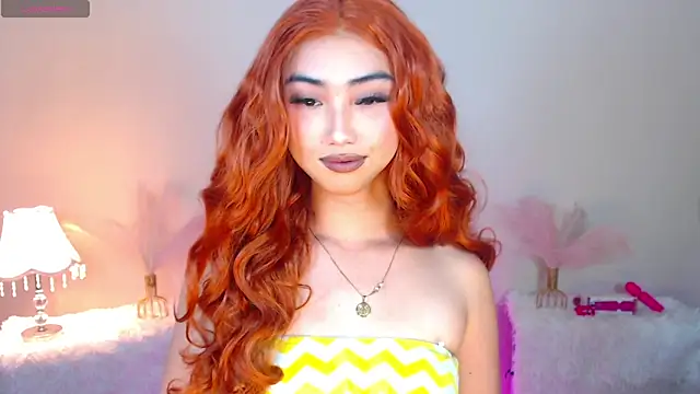 Kiah Wyatt online show from 11/19/25, 07:19