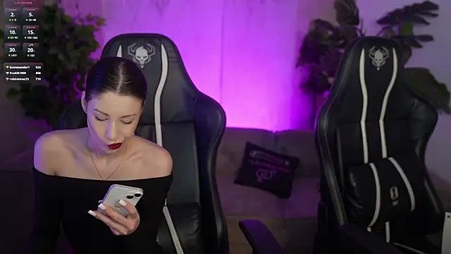 Selena Glow online show from 02/20/26, 12:29