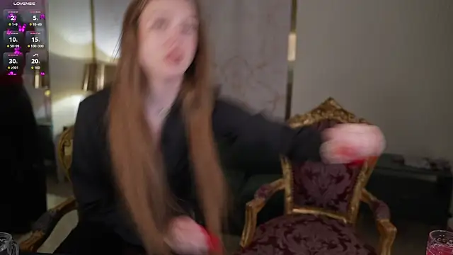 Selena Glow online show from 04/16/26, 06:19