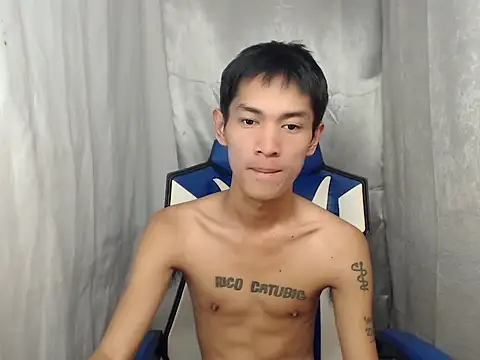 Snapshot of riks_tyler chatting on 05/28/26, 05:32 riks tyler online show from 05/28/26, 05:32