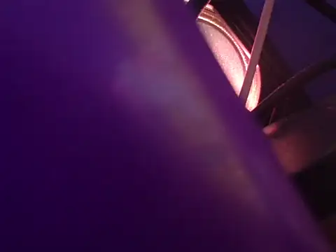 urgirljane online show from 06/04/26, 02:23