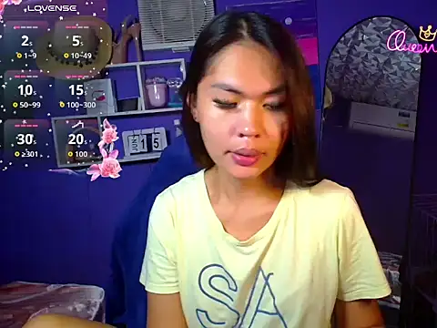 urgirljane online show from 06/15/26, 02:52