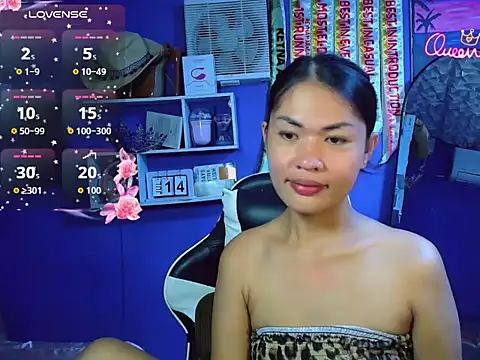 urgirljane online show from 07/14/26, 10:21