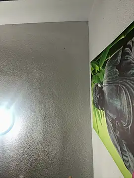 aavrdvh33 online show from 03/22/26, 10:13