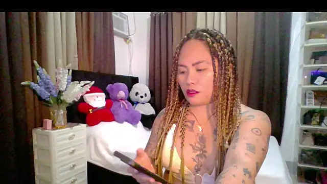 EstellaStarXxx online show from 11/12/25, 05:02