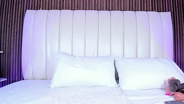 SandraMilerr online show from 02/13/26, 01:12