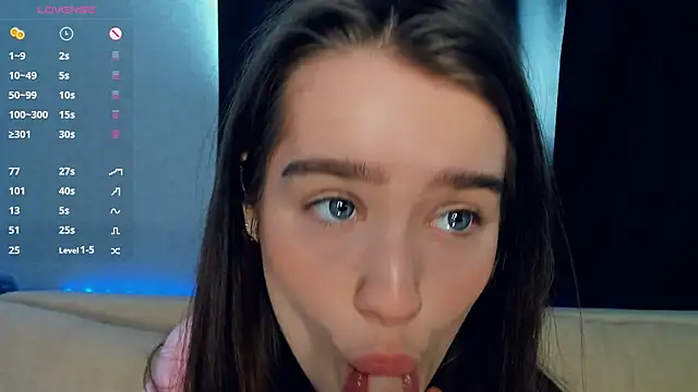 Snapshot of lovelyalivia chatting on 02/05/26, 09:36 lovelyalivia online show from 02/05/26, 09:36