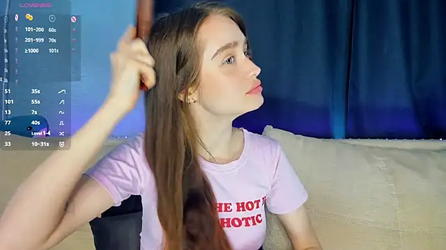 lovelyalivia online show from 05/09/26, 07:13